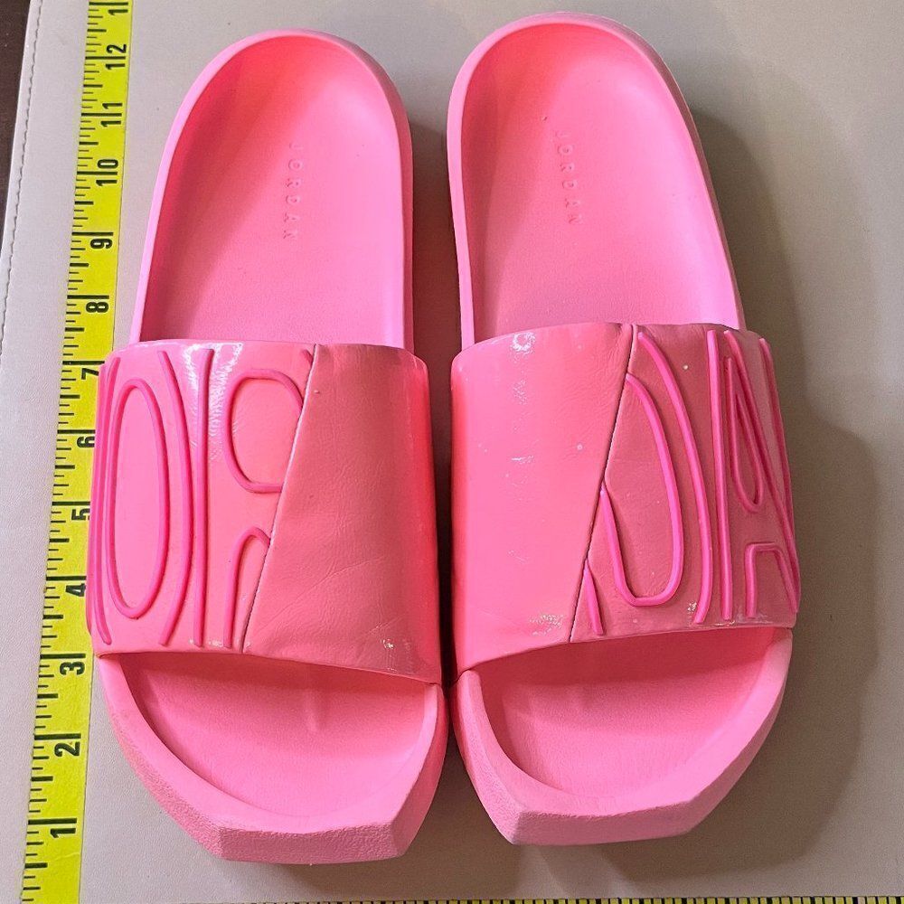 Jordan Pink Flip Flops Slides US 8 CZ8027-600 Like New